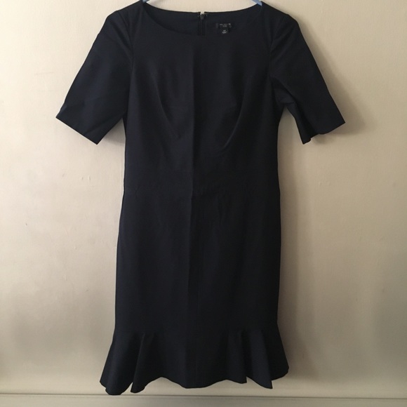 Ann Taylor Dresses & Skirts - little black dress